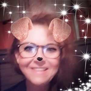 Meet your Posher, Becky